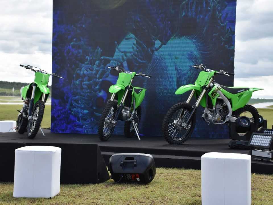 Kawasaki apresentou novidades para a linha 2021 dos modelos off-road KX